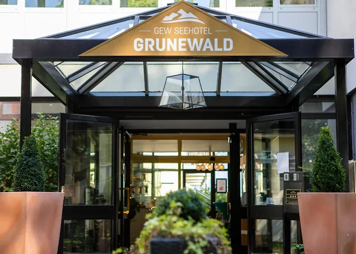 ホテル Seehotel Grunewald 3*